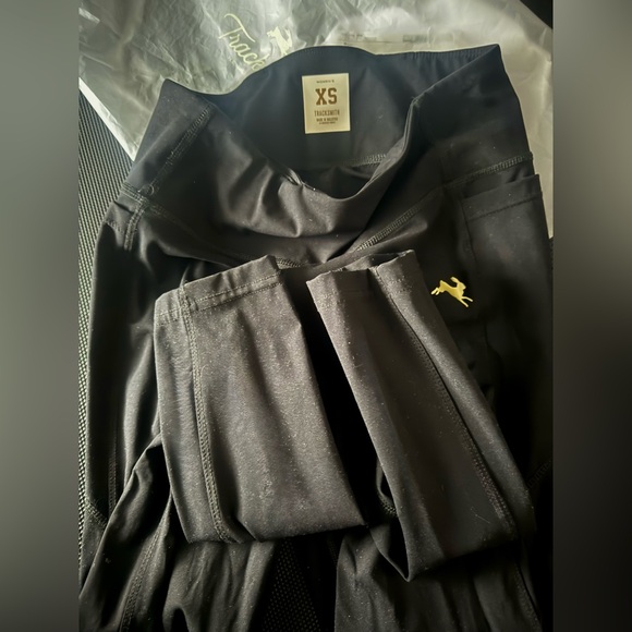 Tracksmith Women’s Allston running tights in Black, XS - Picture 8 of 12